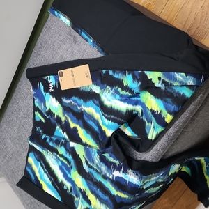 New VS PINK Legging